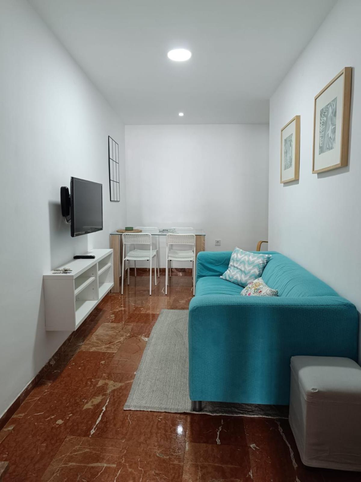 Apartament Piso Dos Junto Plaza Colon
